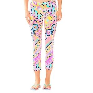 Lilly Pulitzer 21” weekender cropped legging